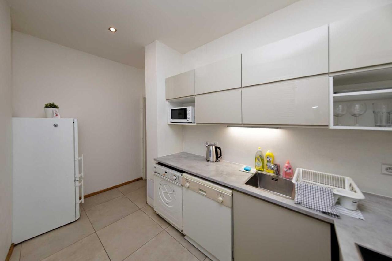 Apartments Vorsilska Прага Экстерьер фото