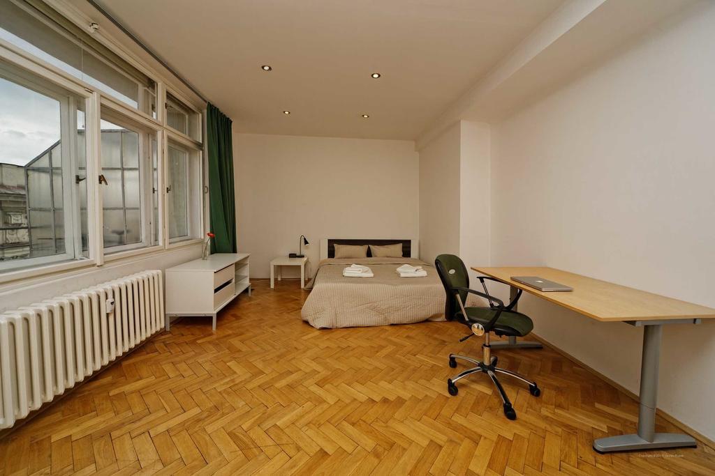 Apartments Vorsilska Прага Номер фото